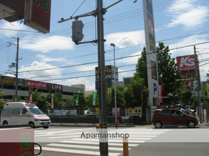 大阪府高槻市津之江町3丁目の賃貸マンションの周辺