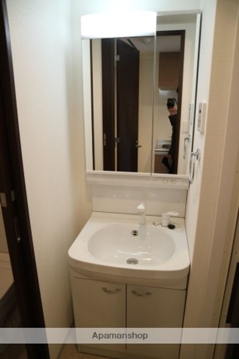 大阪府寝屋川市香里北之町の賃貸マンションの内装