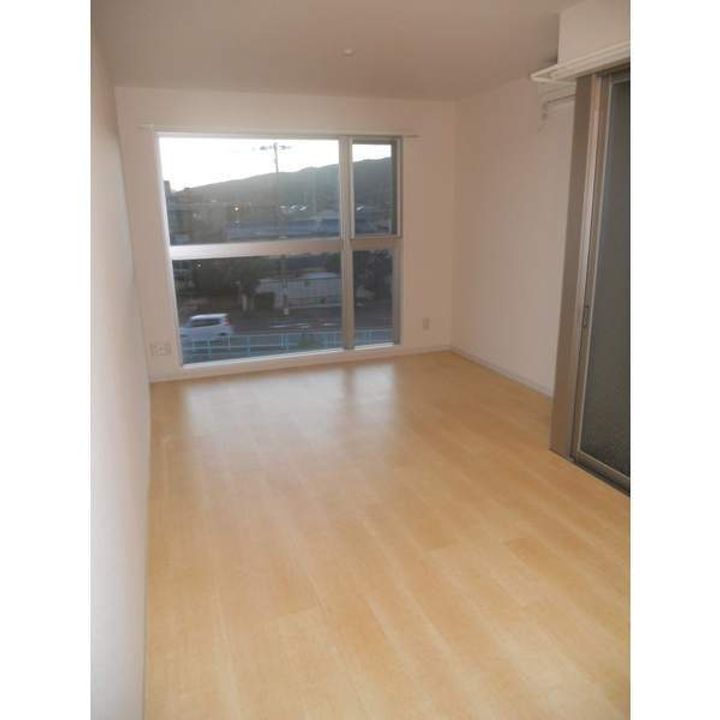 クローバードリームの居間