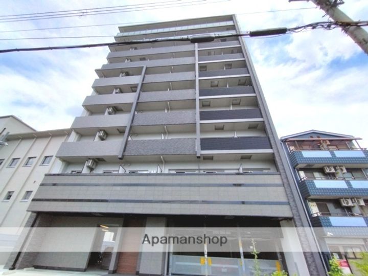 大阪府高槻市富田町1丁目の賃貸マンションの外観
