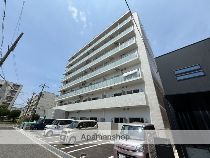 大阪府堺市中区深井沢町の賃貸マンションの外観