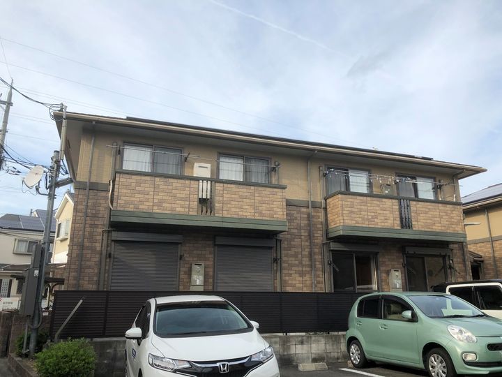 ガーデンビレッジ A棟の外観