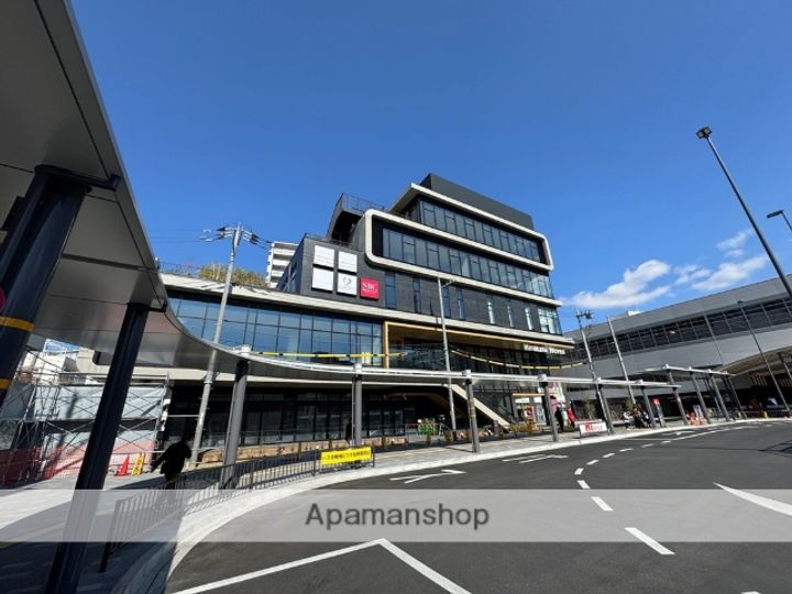 シャーメゾン リベルの周辺