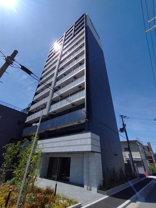 プレサンス深江橋ラヴィゲートの外観