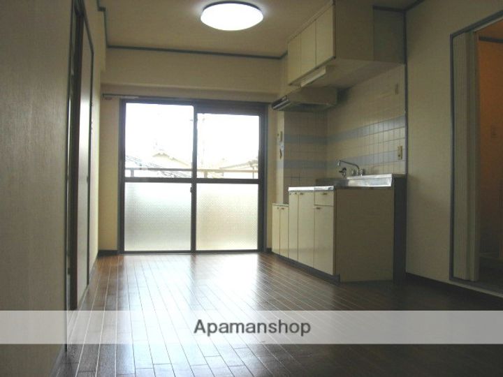 大阪府高槻市芝生町4丁目の賃貸マンション205のキッチン