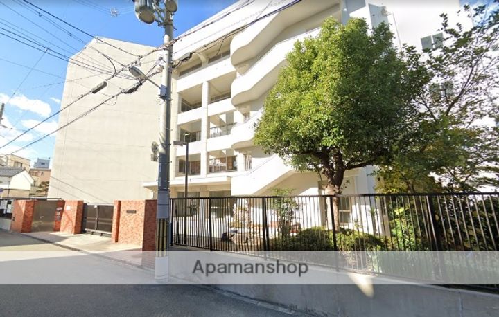 コスモ梅田WESTの周辺