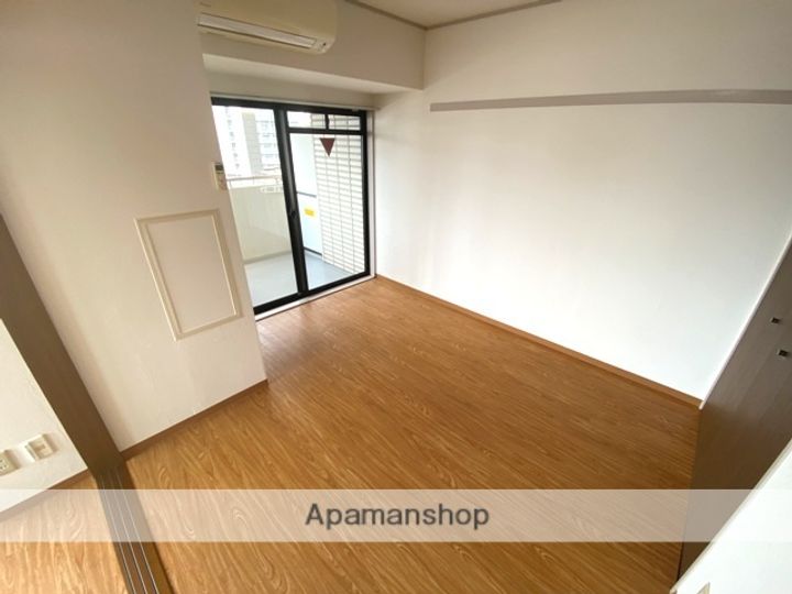 大阪府大阪市北区大淀南3丁目の賃貸マンションの内装