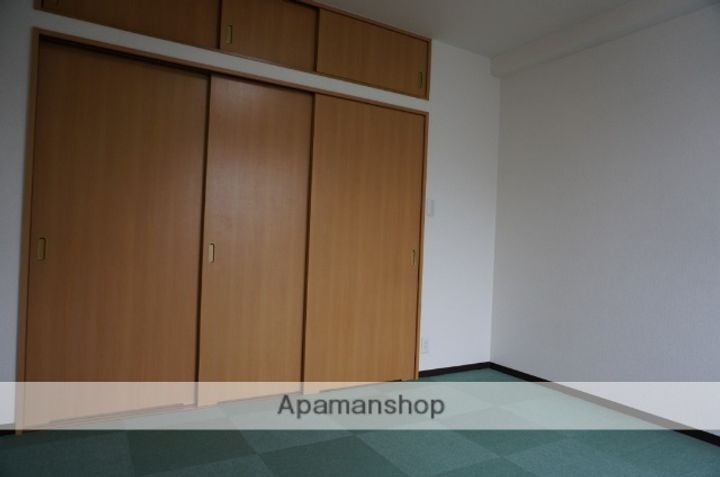 ピーノ・イースト402の内装