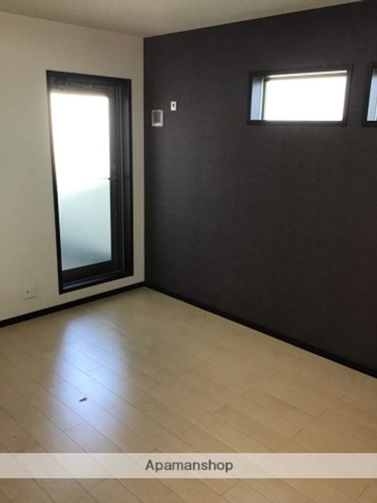 フジパレス神崎川 Ⅲ番館の居間