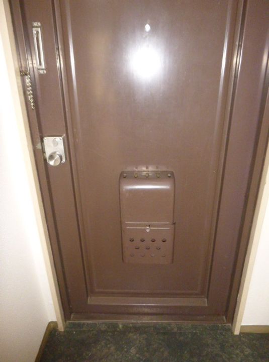 ローレンスハイムの玄関