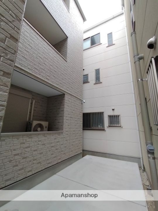 アート鶴見202の外観
