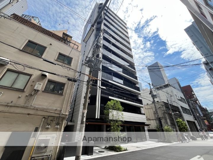 大阪府大阪市北区曾根崎新地2丁目の賃貸マンションの外観