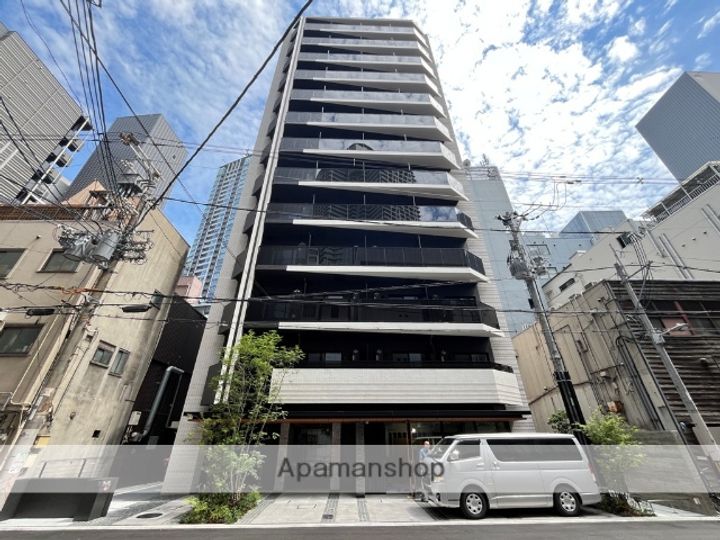 大阪府大阪市北区曾根崎新地2丁目の賃貸マンションの外観