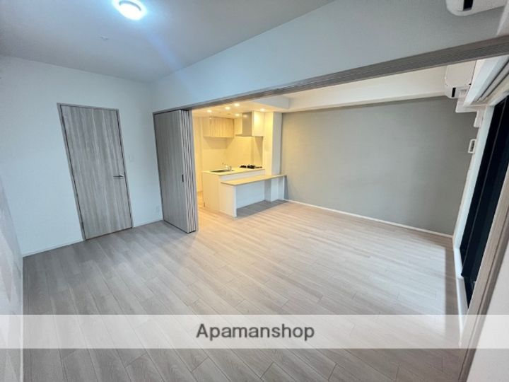 大阪府大阪市北区大淀中5丁目の賃貸マンションの内装