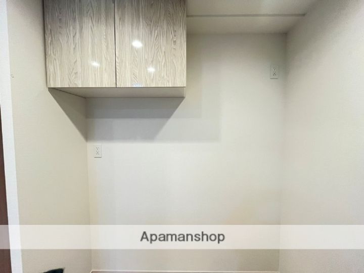 大阪府大阪市北区大淀中5丁目の賃貸マンションの内装