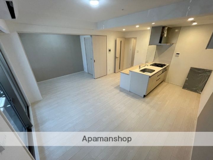 スプランディッドライズ新大阪ノースの居間