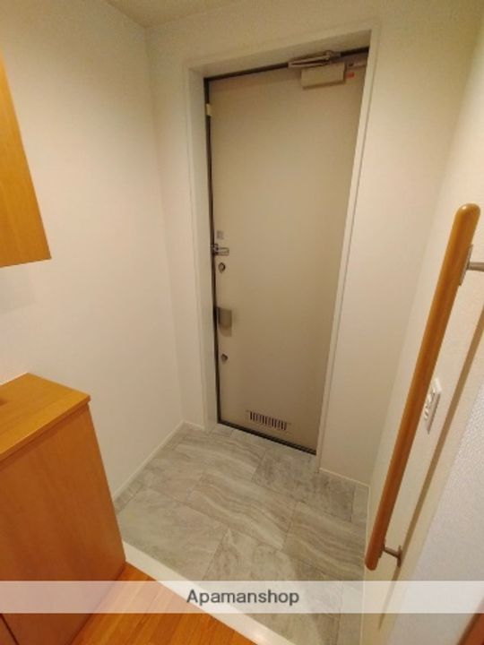 大阪府大阪市鶴見区横堤1丁目の賃貸マンションの玄関