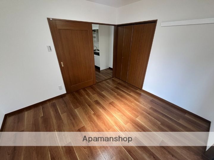 大阪府大阪市都島区高倉町1丁目の賃貸マンションの内装