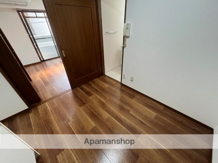 大阪府大阪市都島区高倉町1丁目の賃貸マンションの内装