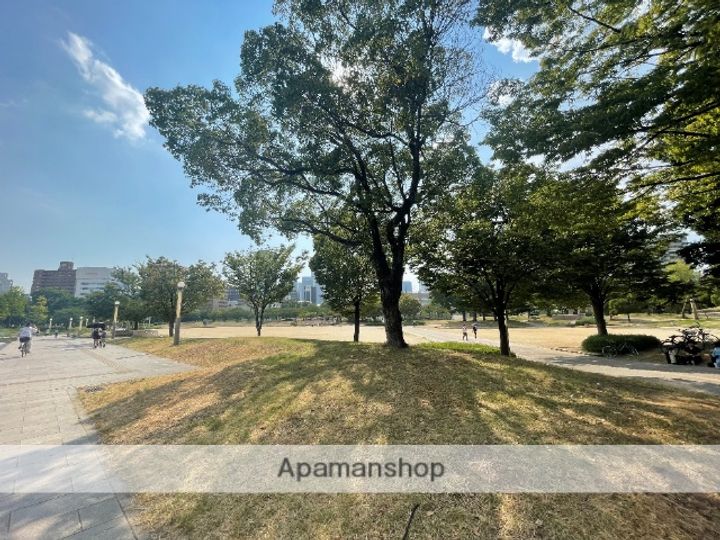 エステムプラザ梅田・扇町公園パークランドの周辺