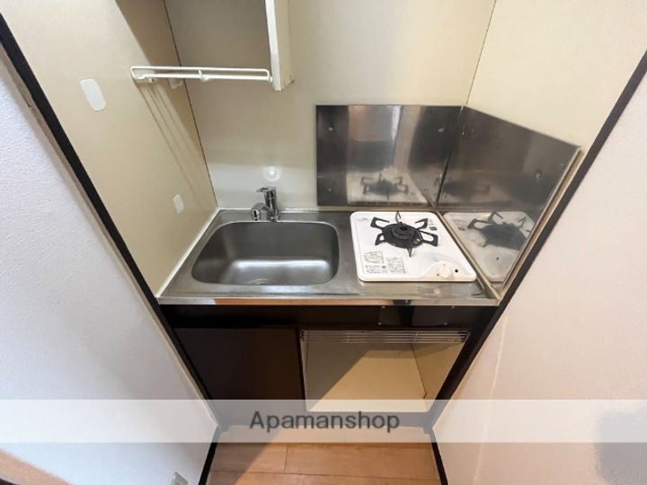 大阪府大阪市城東区野江1丁目の賃貸マンションの内装