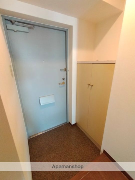 大阪府大阪市北区豊崎1丁目の賃貸マンションの玄関