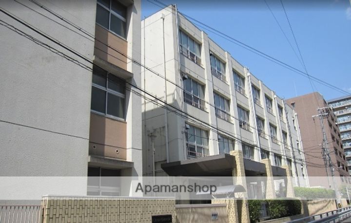 セオリー梅田ドムスの周辺