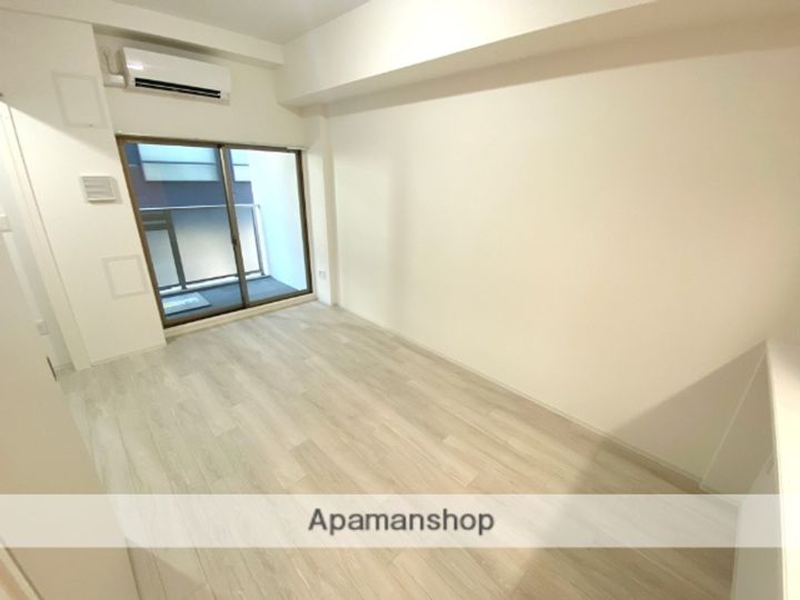 セレニテフラン梅田の居間