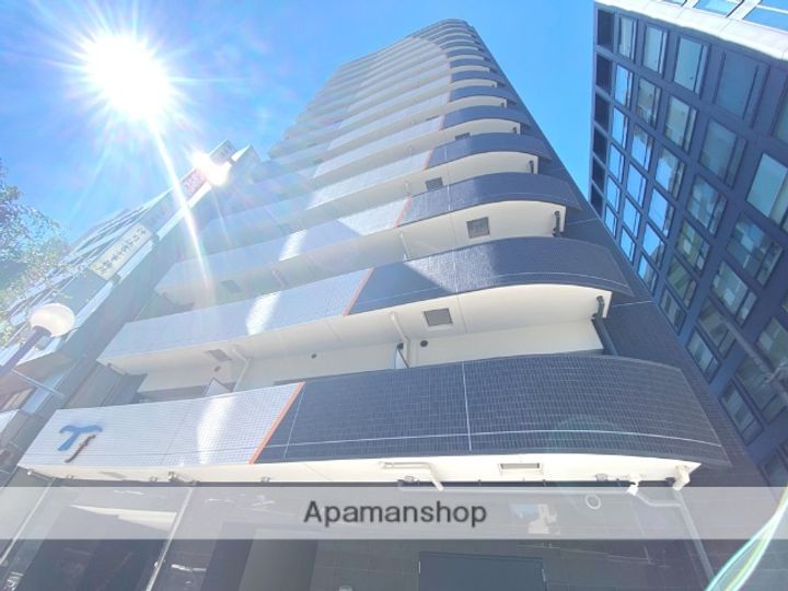 セレニテフラン梅田の外観