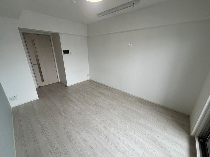 大阪府大阪市城東区古市3丁目の賃貸マンションの内装