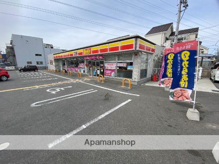 リバティー石切の周辺