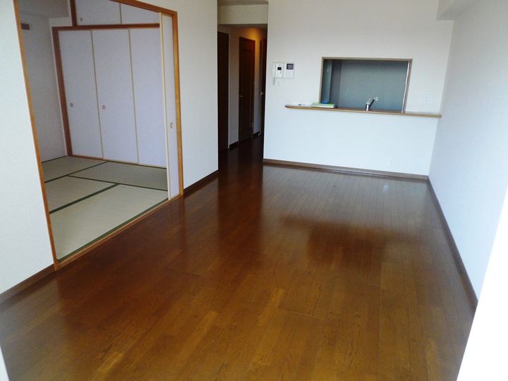 希来里0615の居間