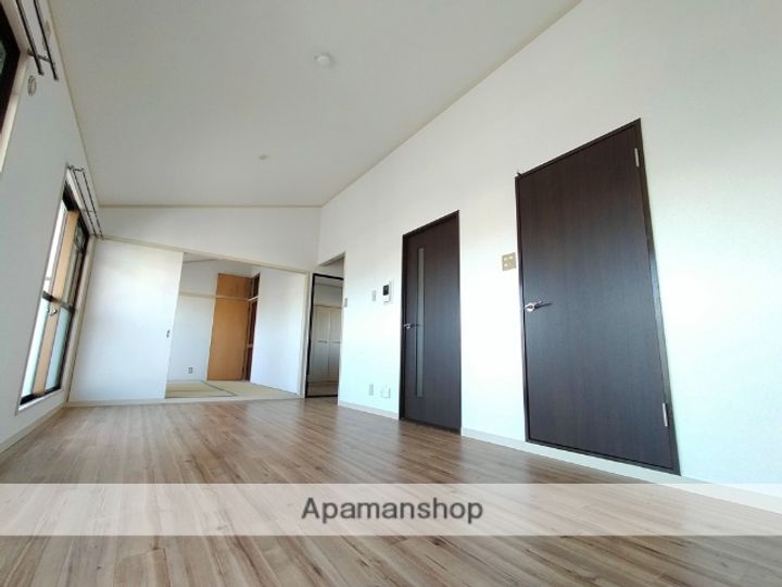 ギャレ近大前502の内装