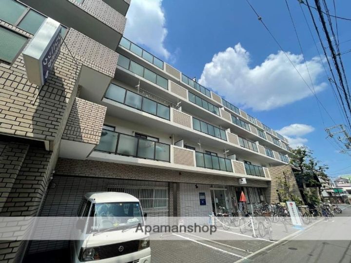 ギャレ近大前502の外観