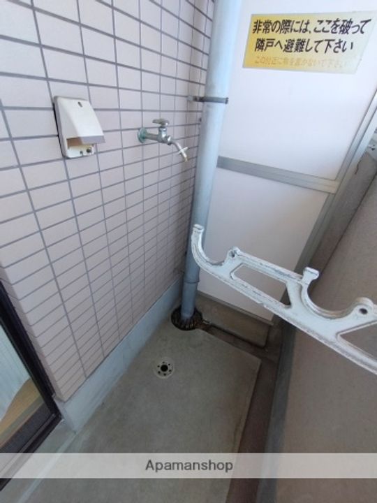 大阪府八尾市上尾町5丁目の賃貸マンション303の内装