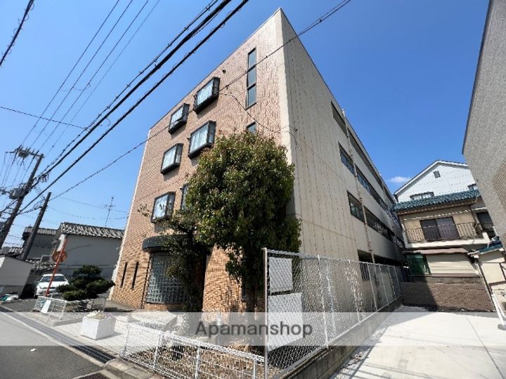 大阪府東大阪市御幸町の賃貸マンションの外観