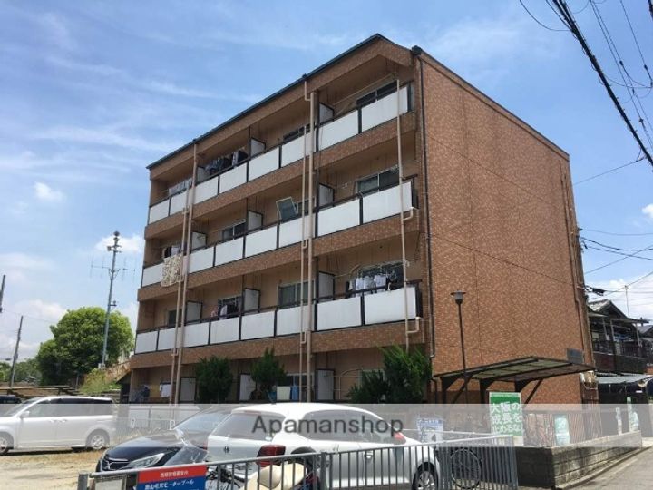 第三岩見ビルの外観