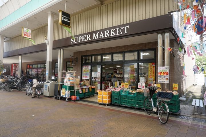 ドミール本町の周辺