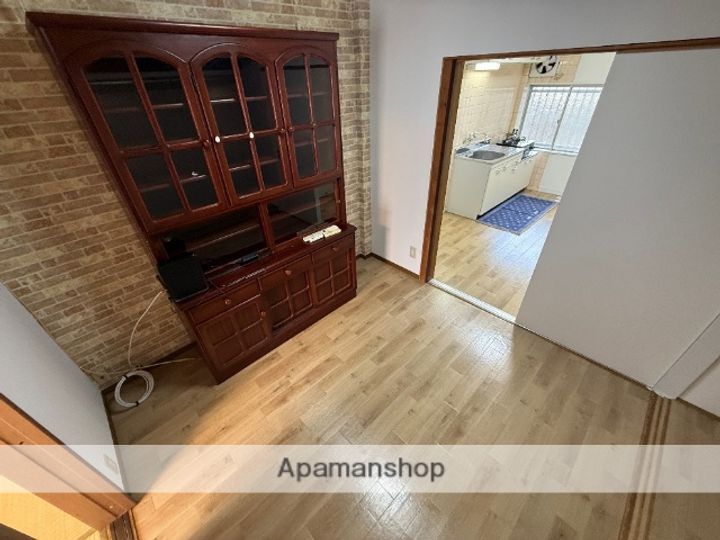 大阪府東大阪市玉串元町1丁目の賃貸マンション202の内装