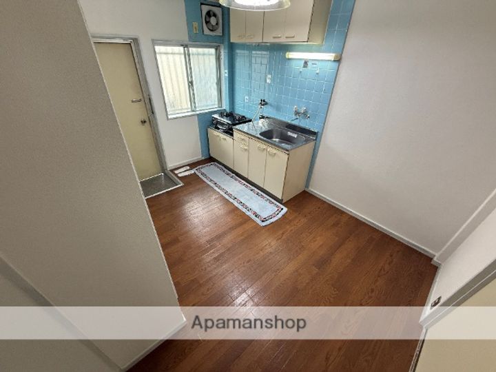 大阪府東大阪市玉串元町1丁目の賃貸マンションの居間