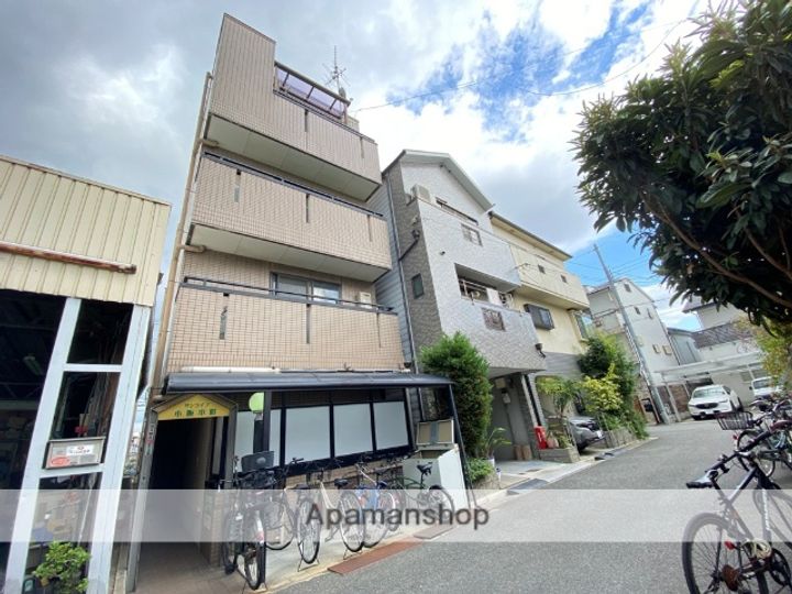 サンライフ小阪本町302の外観