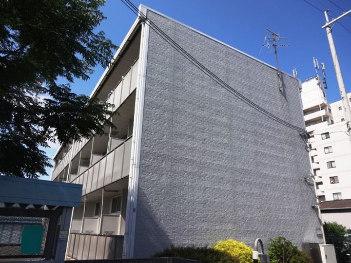 レオパレスヴィラの外観