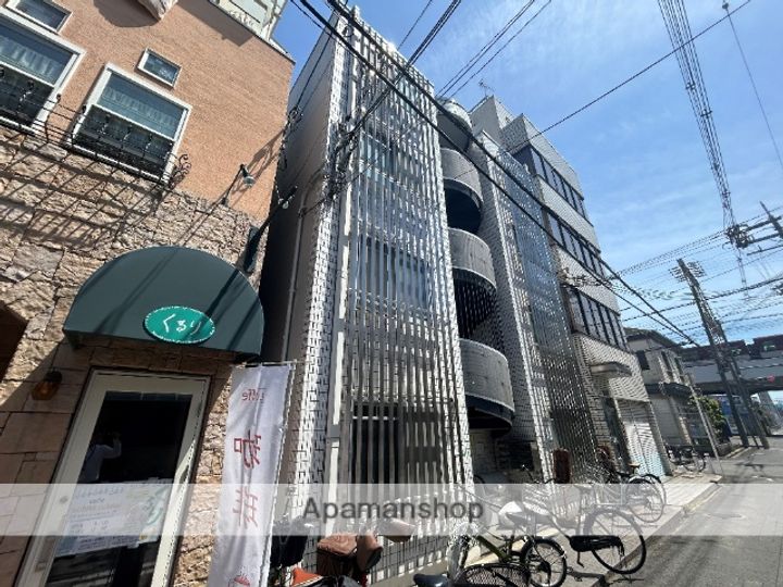 大阪府東大阪市小阪2丁目の賃貸マンション202の外観