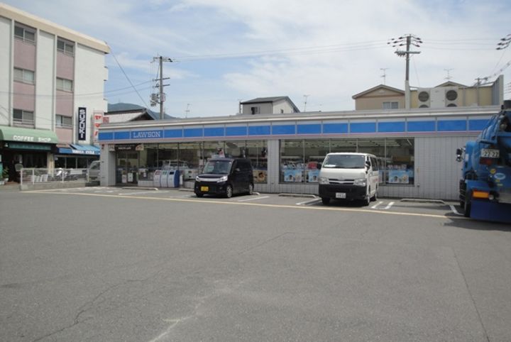 レオパレスヴィラの周辺