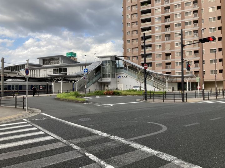 レオパレスハナテン2番館の周辺
