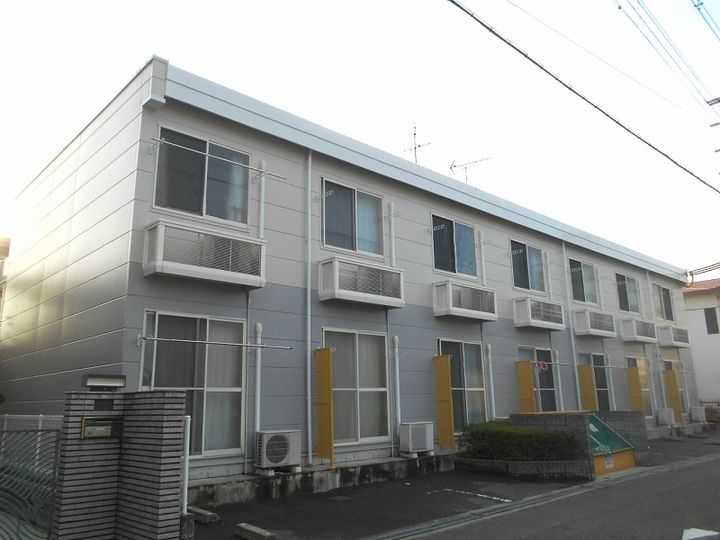 レオパレス金岡の外観