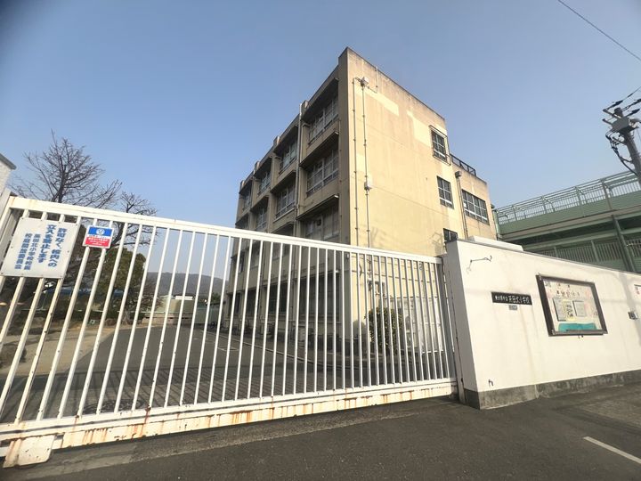 コンフォートエヌズ405号室の周辺