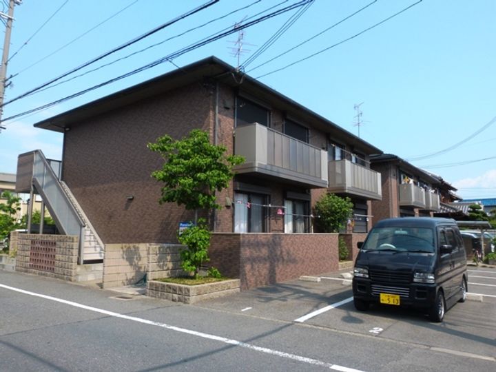 メゾン ド エトワール A102号室の外観