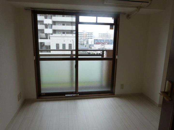 PS HIGASHI OSAKA(イマザキマンション)の内装