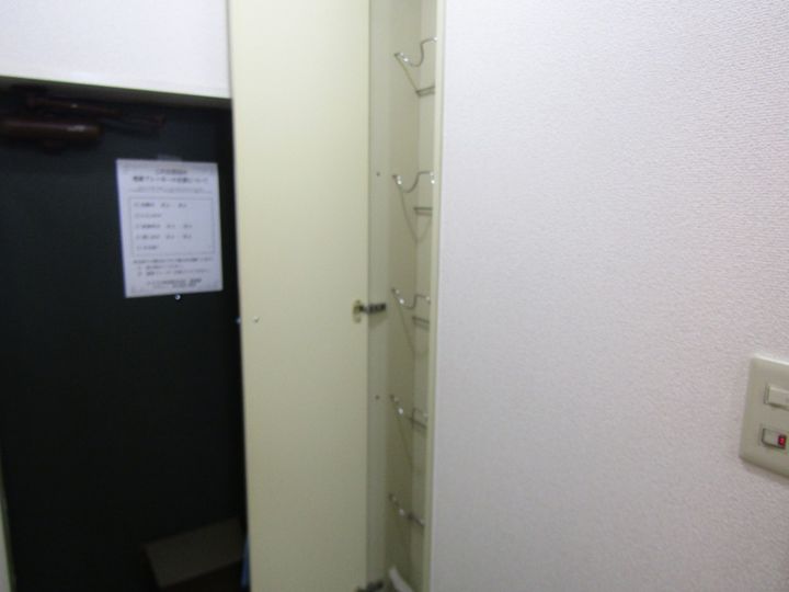 大阪府東大阪市大蓮東4丁目の賃貸アパートの内装